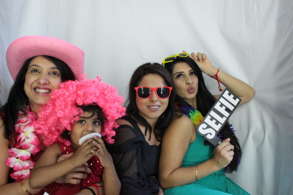 Arun's pre wedding party  | View more photos from the event at gallery.myphotoboothexperience.co.uk/u/MyPhotoBoothExperienceLtd/Aruns-pre-wedding-party